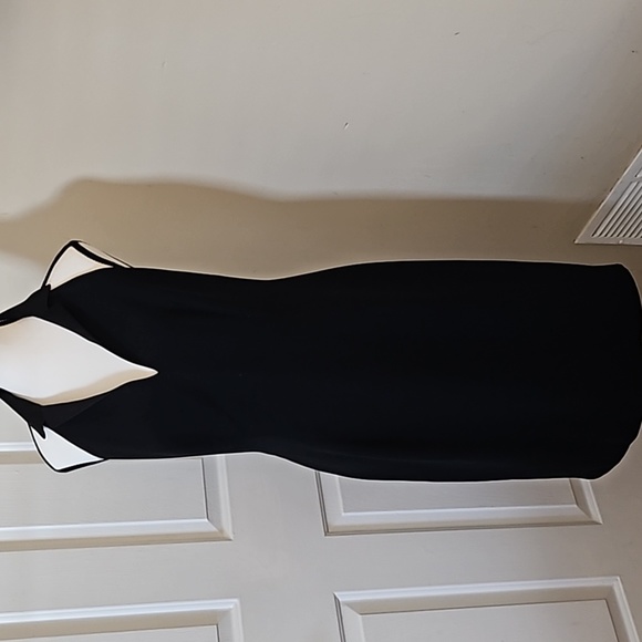 Dress - Picture 1 of 5